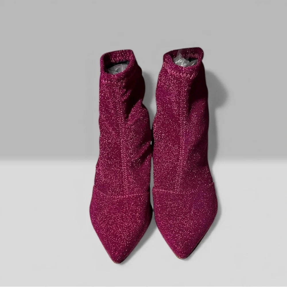 🌻Charles by Charles David Amstel Bootie in Fuchsia Glitter Women's Size 6